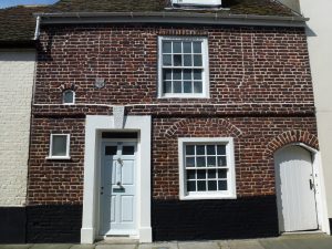 Repointing a 16th century cottage, Deal